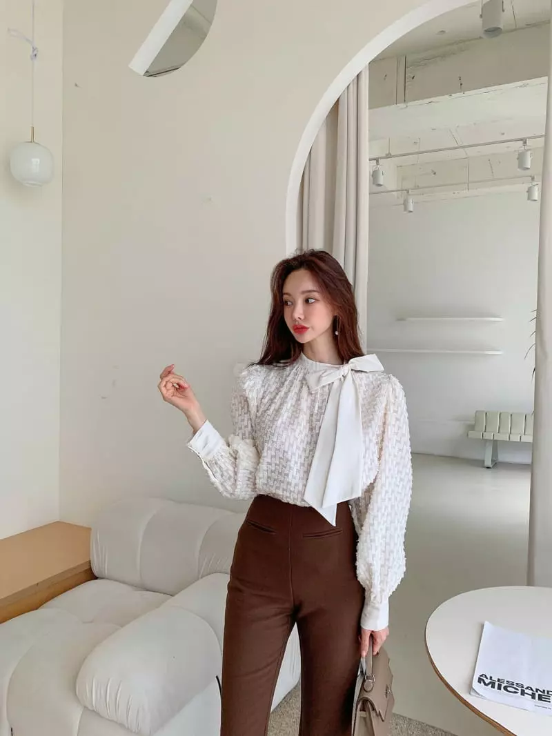 Vincent - Korean Women Fashion - #womensfashion - Muse Blouse - 2