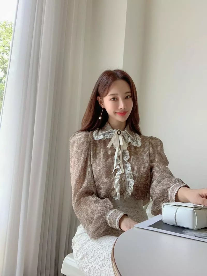Vincent - Korean Women Fashion - #womensfashion - Guzi Blouse