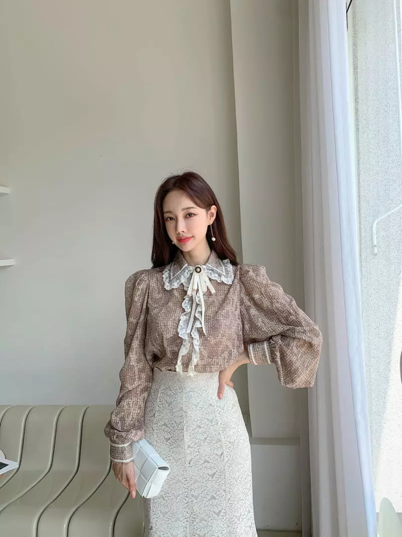 Vincent - Korean Women Fashion - #womensfashion - Guzi Blouse - 5
