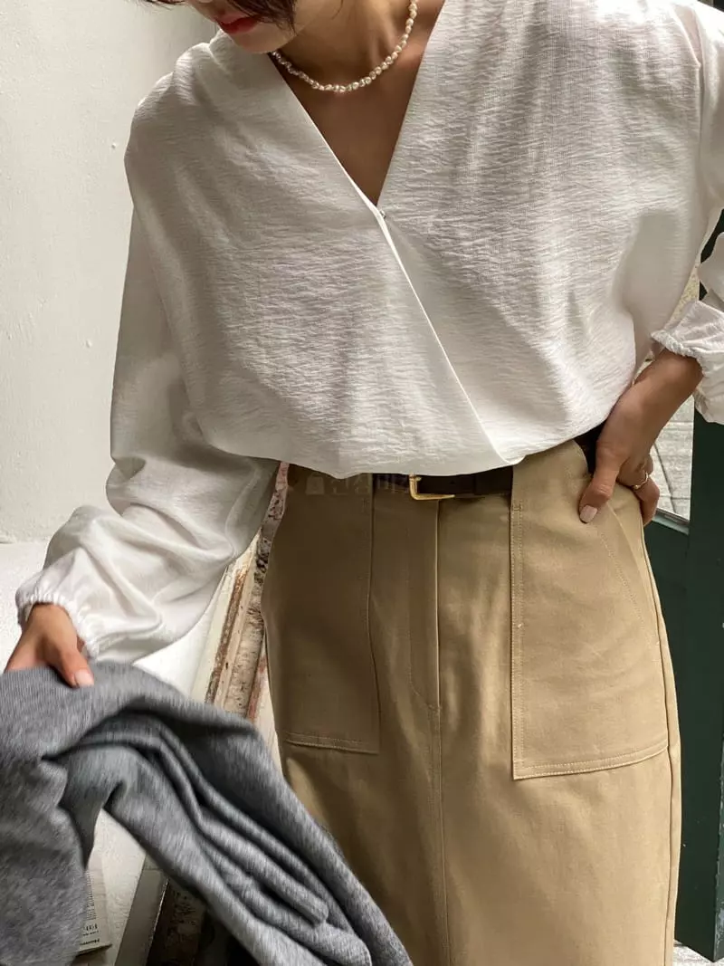 Vineyard - Korean Women Fashion - #momslook - From Wrap Blouse - 5