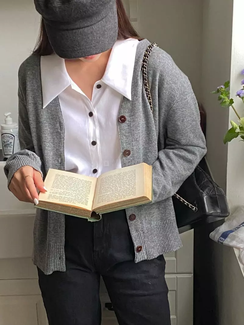 Vineyard - Korean Women Fashion - #romanticstyle - Loose Fit V Cardigan - 4