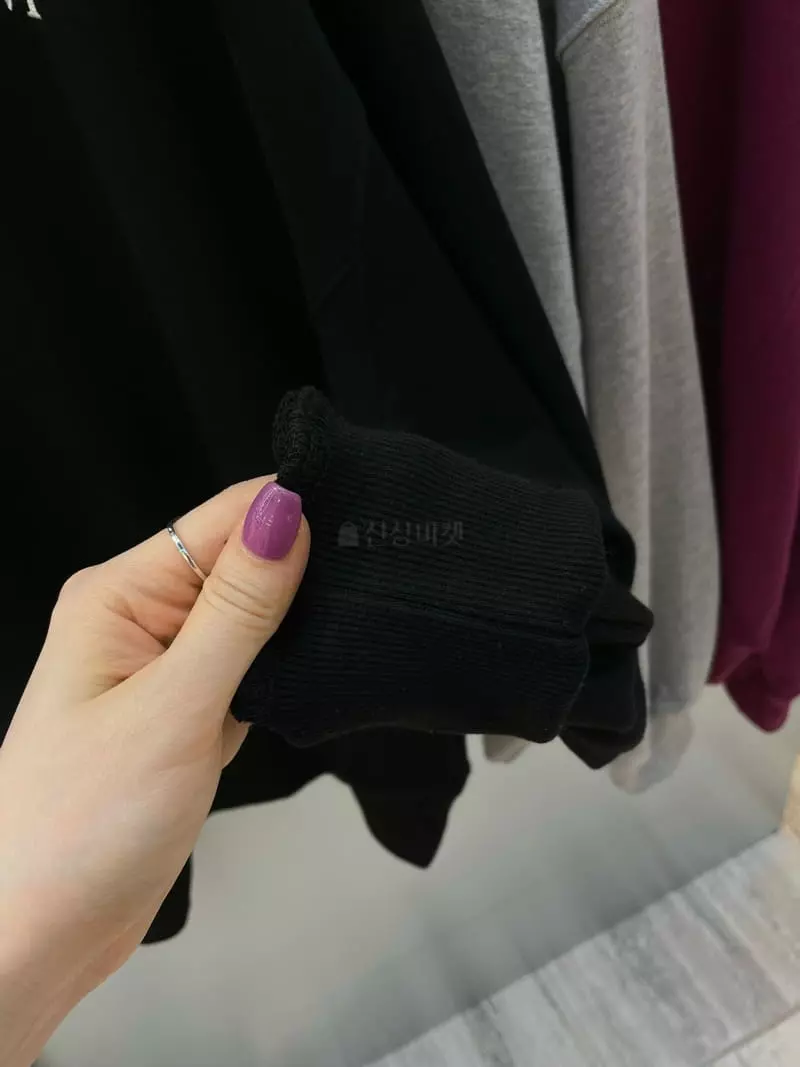 Want - Korean Women Fashion - #momslook - Want Sweatshirt - 12