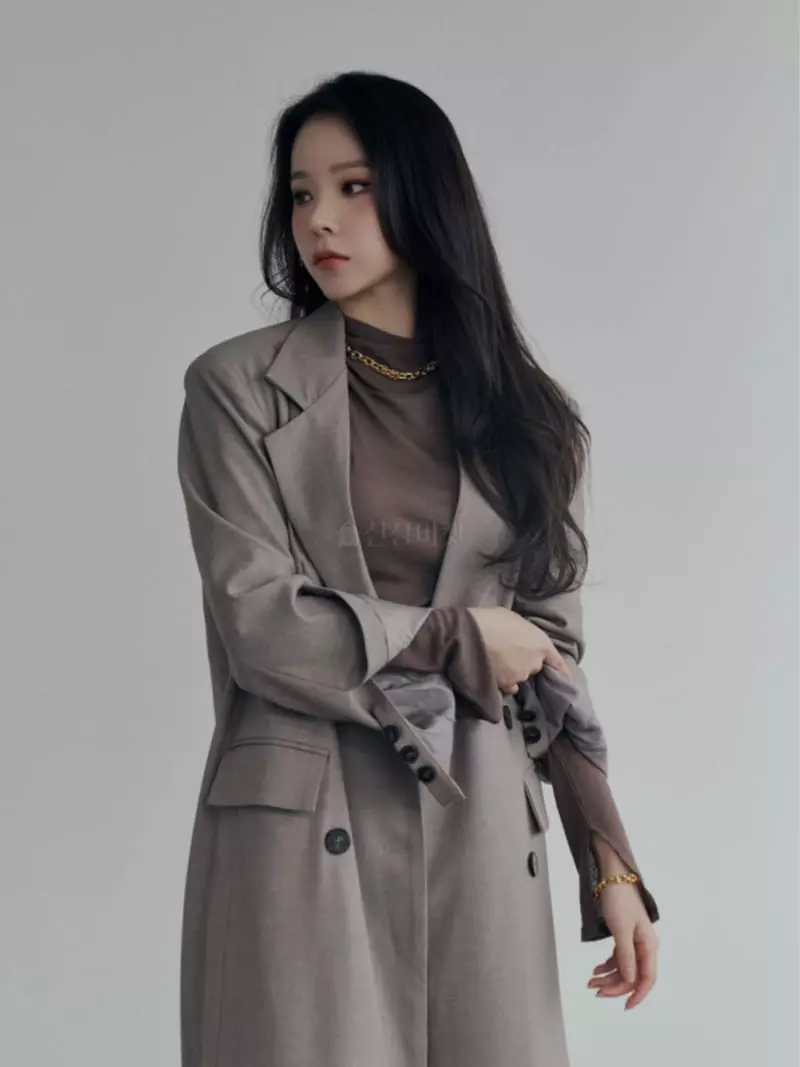 Want - Korean Women Fashion - #momslook - Baton Long Coat - 2