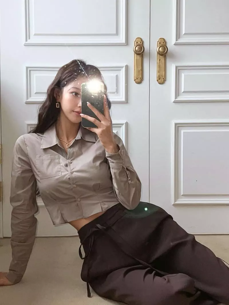 Want - Korean Women Fashion - #restrostyle - Crop Shirt