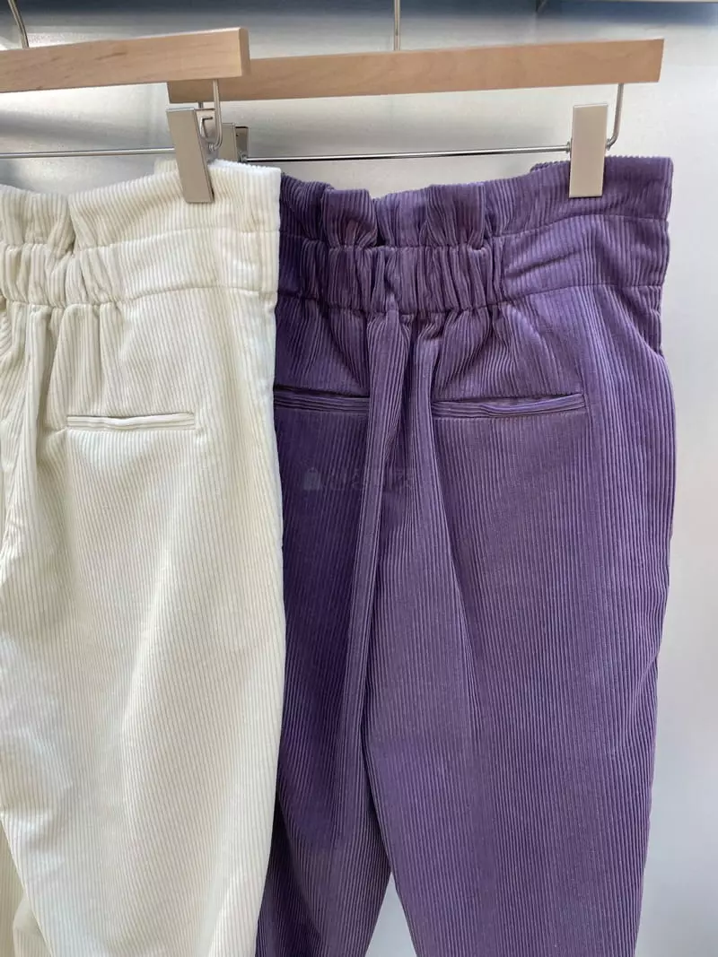 Want - Korean Women Fashion - #romanticstyle - Rib Buckle Pants - 4