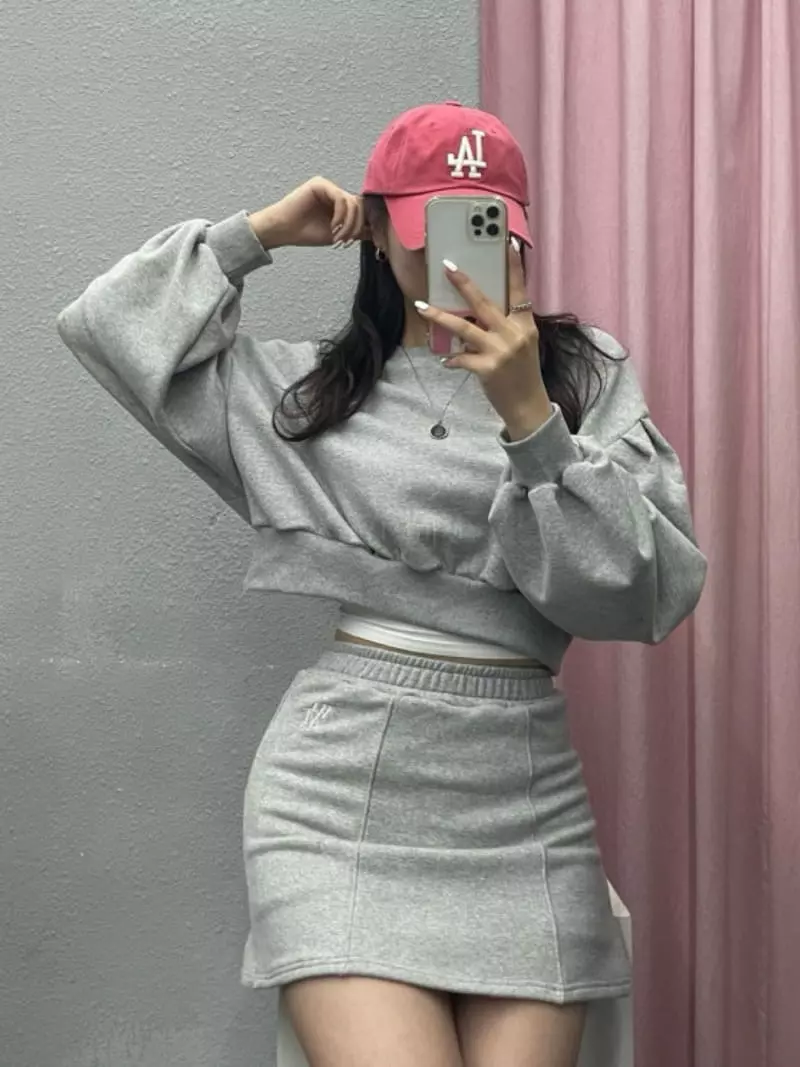Want - Korean Women Fashion - #thatsdarling - Crop Terry Set - 3