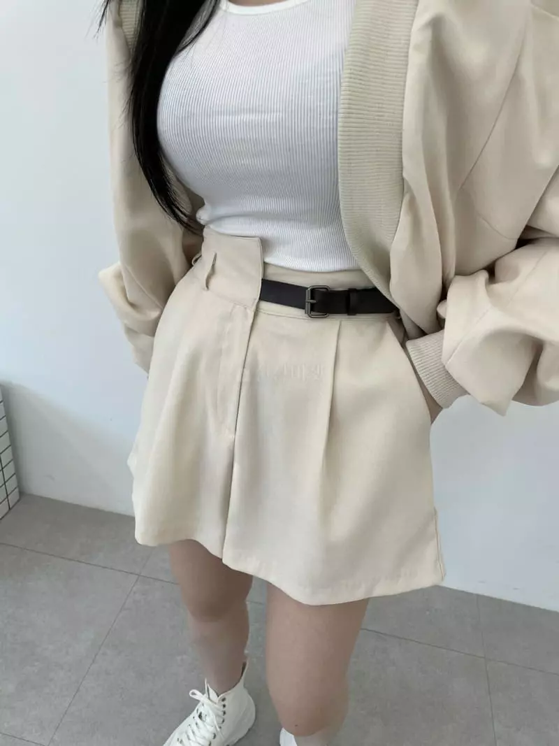 Want - Korean Women Fashion - #vintagekidsstyle - Peach Belt Shorts