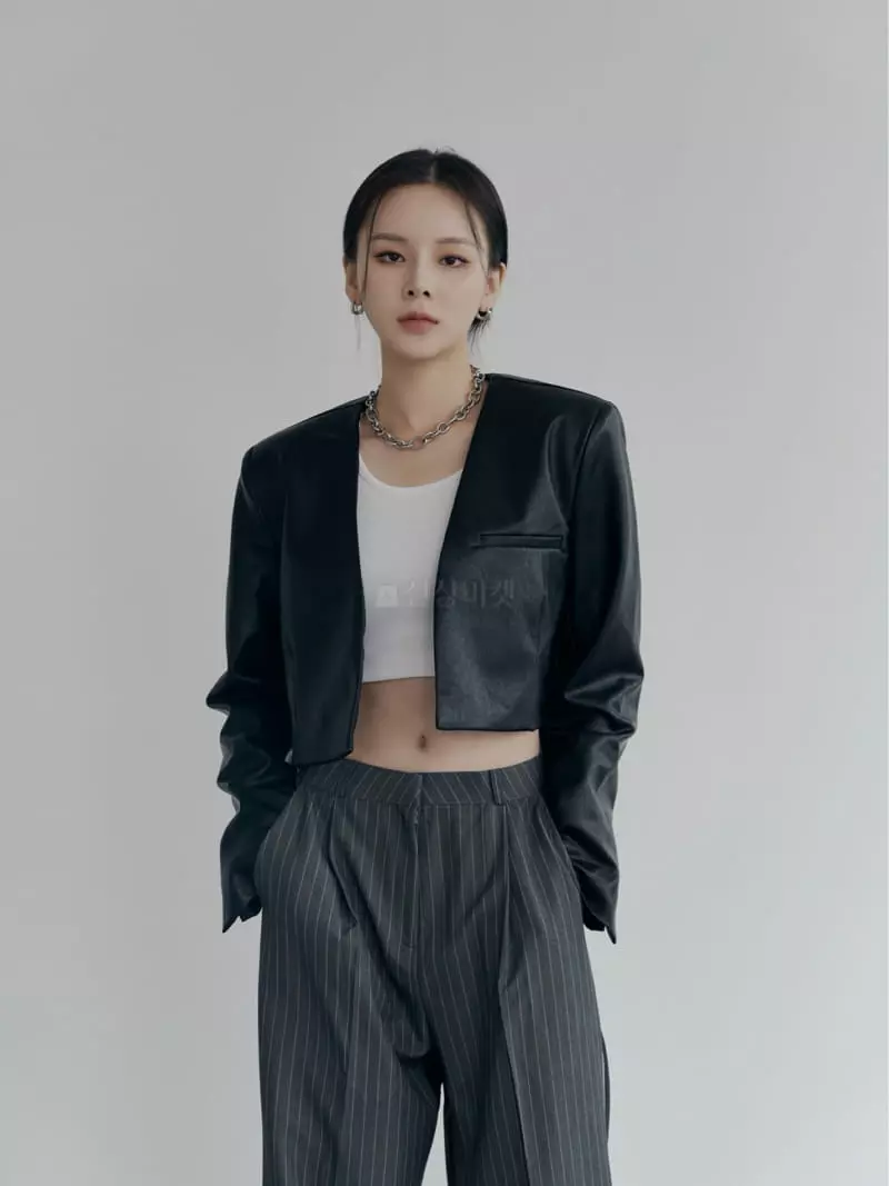 Want - Korean Women Fashion - #womensfashion - Chick Leatehr Jacket - 2