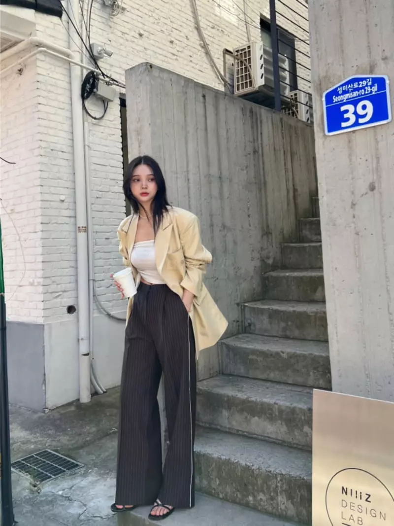 Want - Korean Women Fashion - #momslook - Stripes Pants - 4