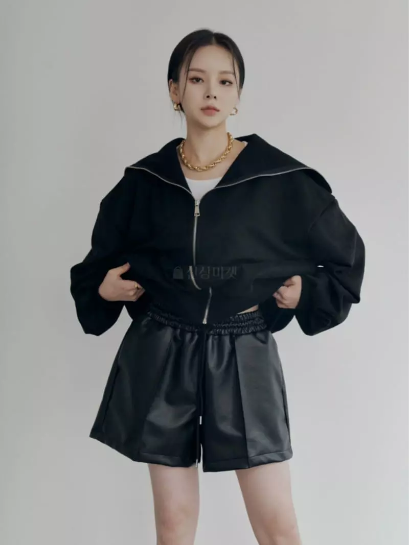 Want - Korean Women Fashion - #womensfashion - Suede Zip-up - 7