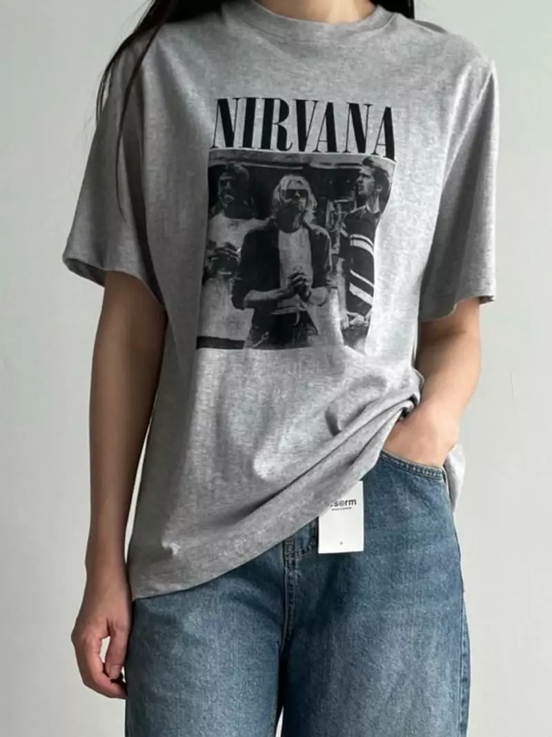 Washingroom - Korean Women Fashion - #vintageinspired - Nebana Tee - 3
