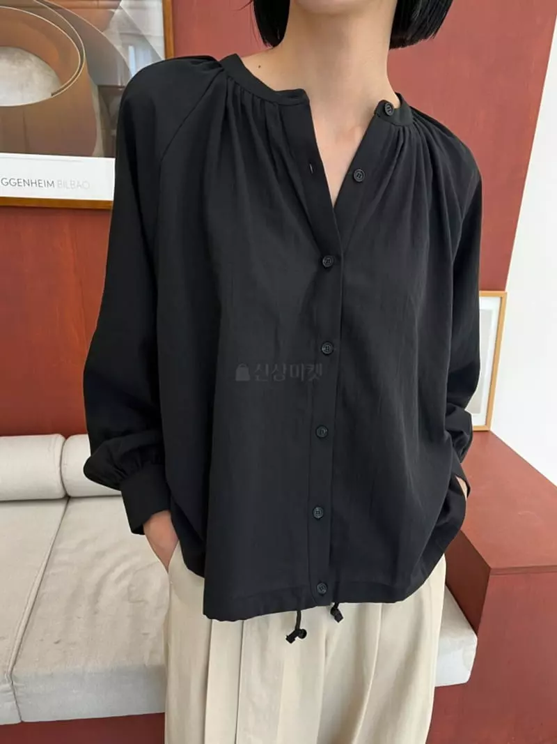Waterbar - Korean Women Fashion - #momslook - Lowl Shirring Blouse - 5