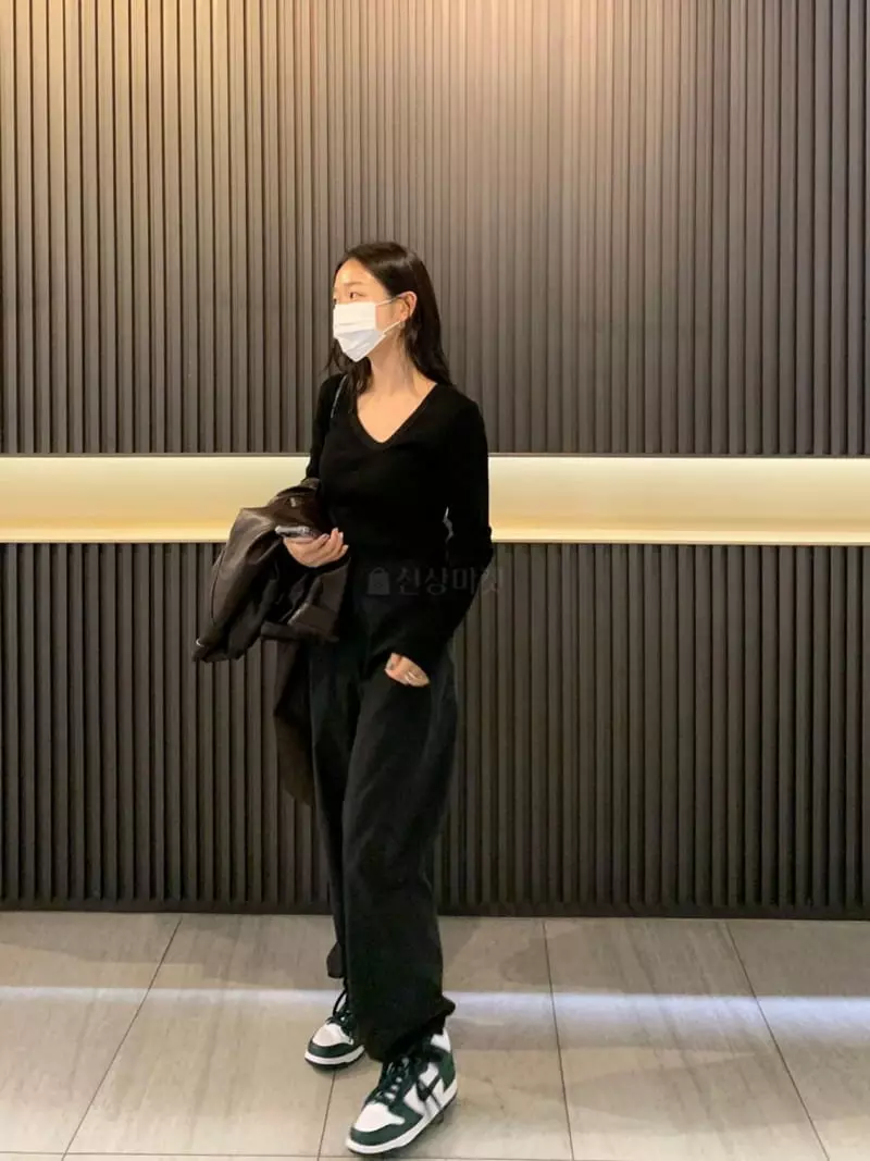 We Are - Korean Women Fashion - #momslook - Sasun Rib Tee - 8