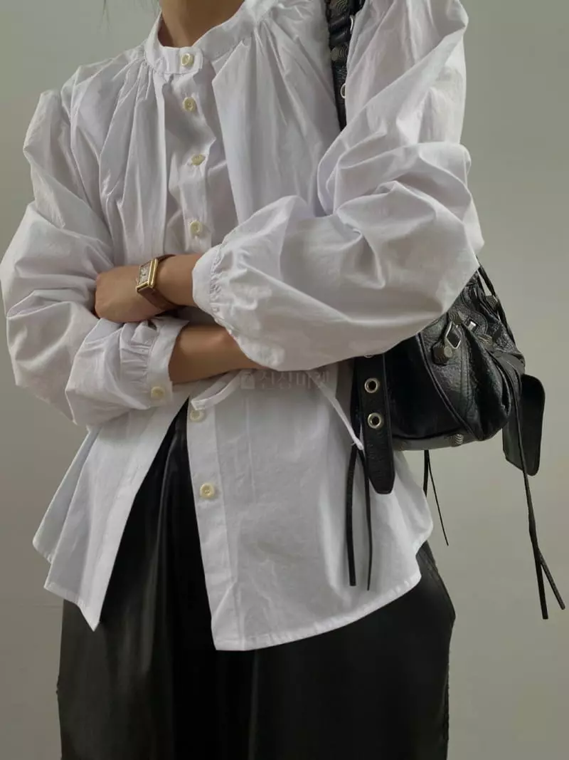 We Are - Korean Women Fashion - #momslook - Bebe Shirring Blouse - 7