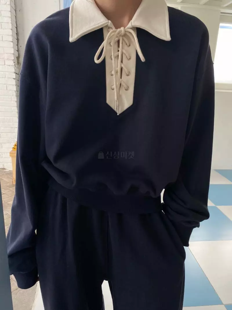 We Are - Korean Women Fashion - #momslook - Mont Eyelet Sweatshirt - 5