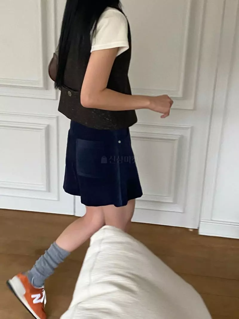 We Are - Korean Women Fashion - #vintagekidsstyle - Lav Mini Skirt - 10
