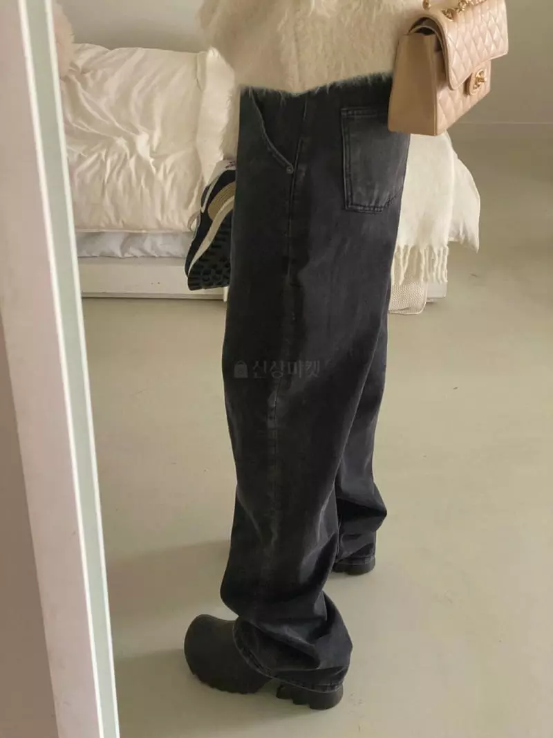 We Are - Korean Women Fashion - #womensfashion - Paloma Black Denim Jeans - 12