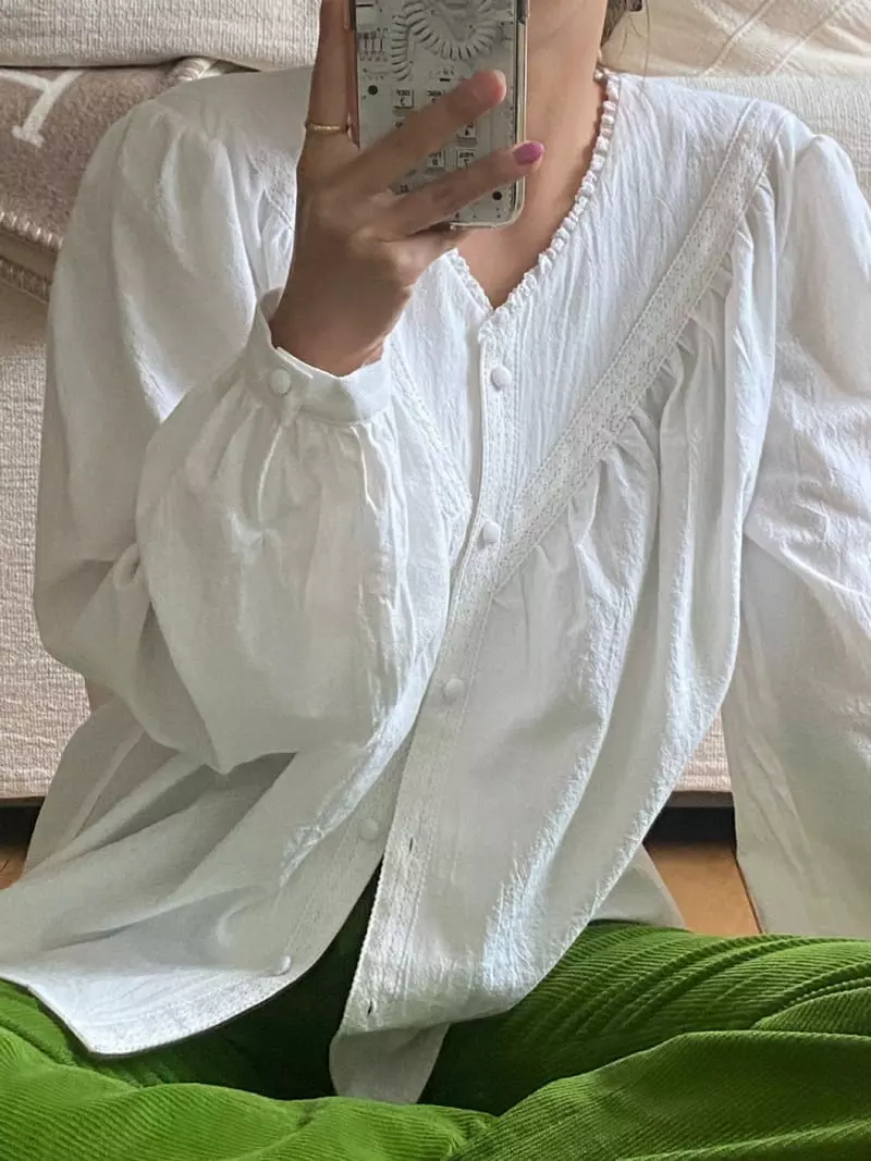 We Are - Korean Women Fashion - #womensfashion - Benny Lace Blouse - 3