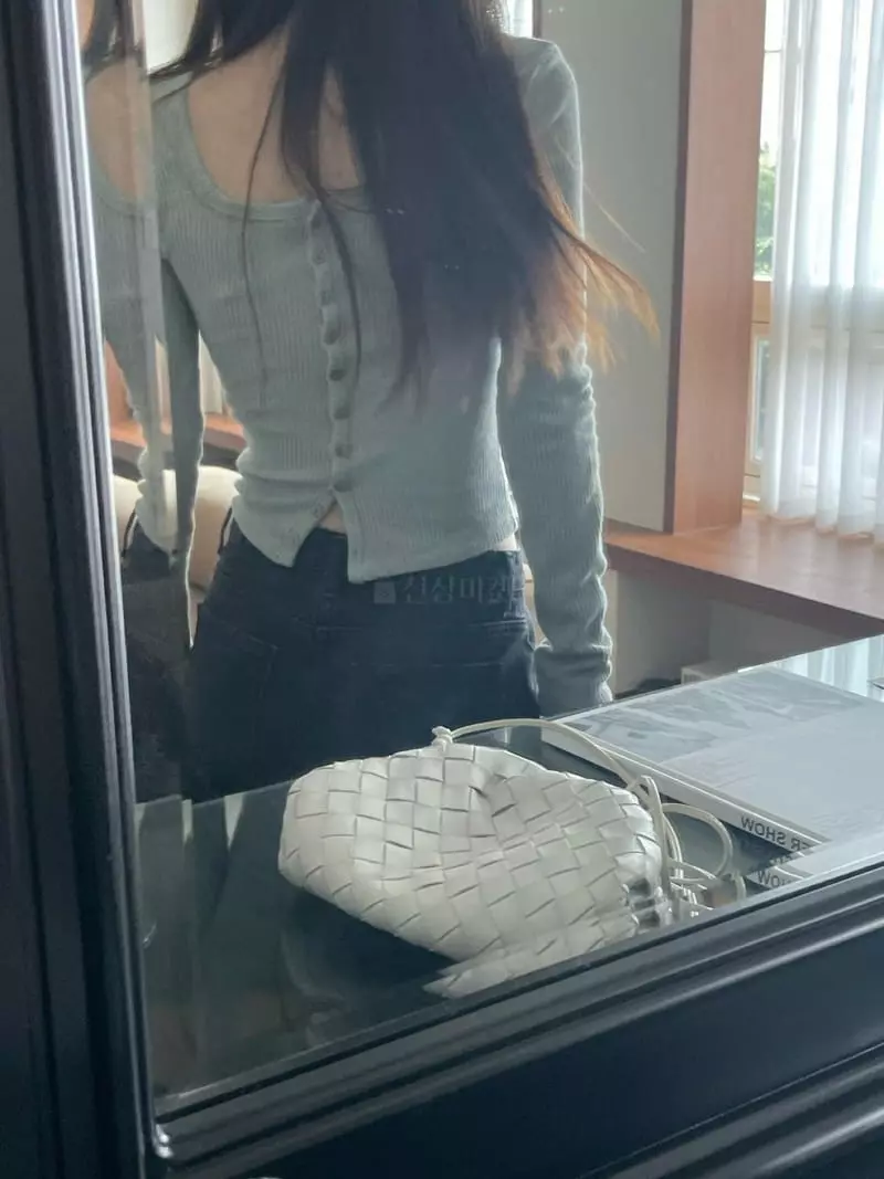 Well Row - Korean Women Fashion - #momslook - Angora Square Tee - 7