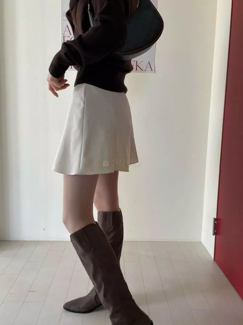 Well Row - Korean Women Fashion - #momslook - Mute Plare Skirt - 2