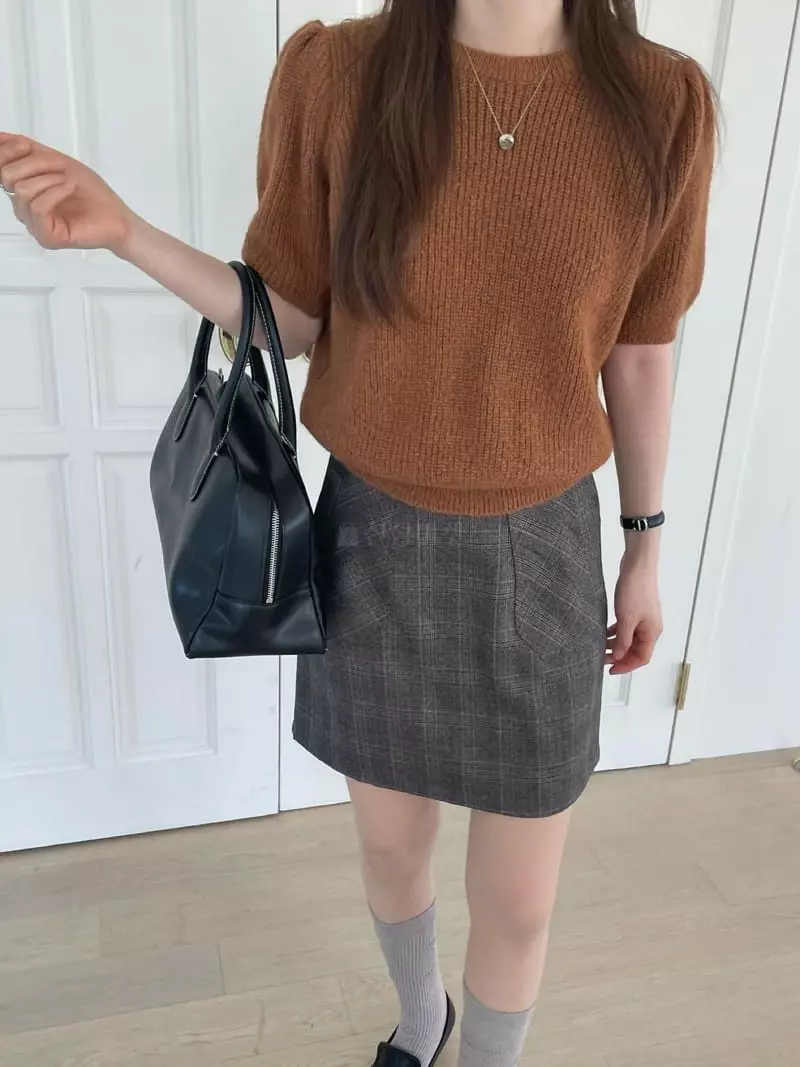 Well Row - Korean Women Fashion - #romanticstyle - Puff Half Knit Tee - 3