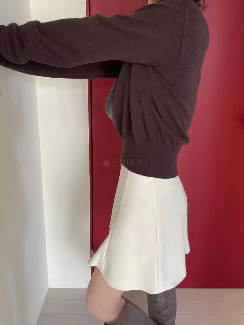 Well Row - Korean Women Fashion - #thelittlethings - Cash Mille Knit Tee - 5