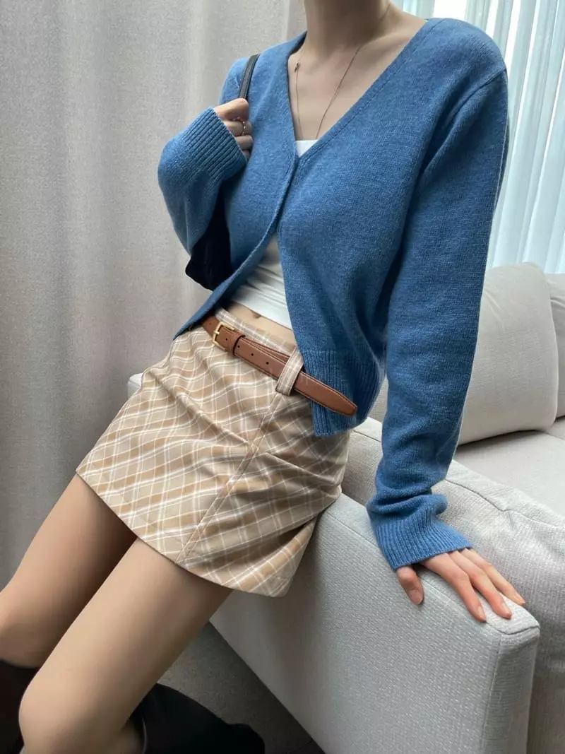 Well Row - Korean Women Fashion - #thatsdarling - Check Slit Mini Skirt - 4