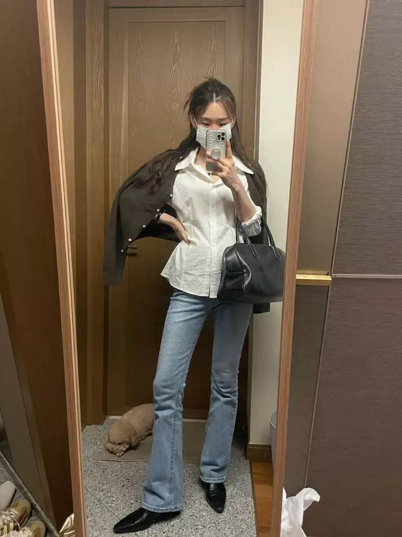 Well Row - Korean Women Fashion - #womensfashion - Line Collar Shirt - 4