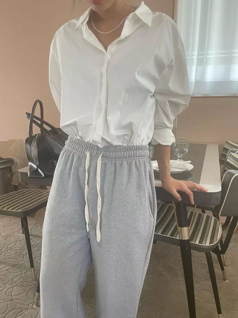 Well Row - Korean Women Fashion - #vintagekidsstyle - Low Basic Collar Shirt - 8