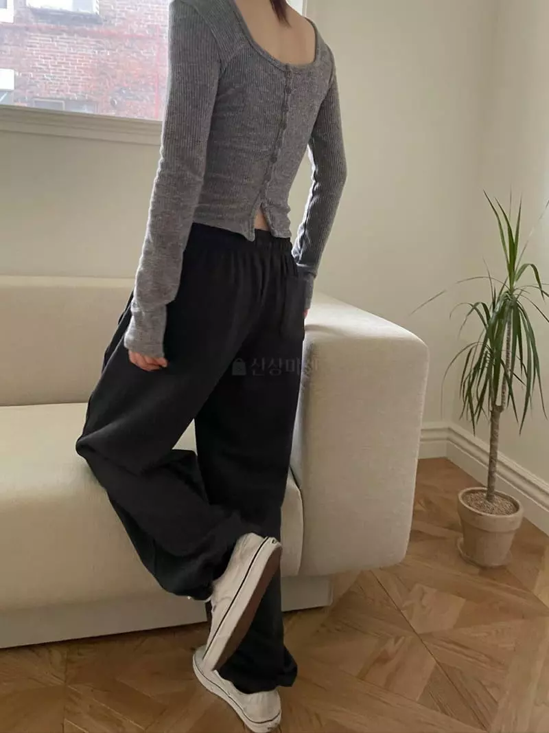 Well Row - Korean Women Fashion - #momslook - Angora Square Tee - 4