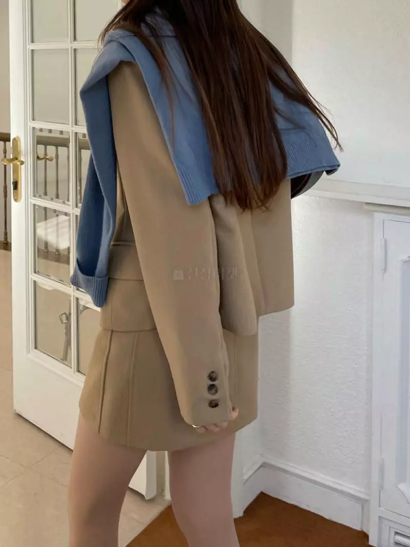 Well Row - Korean Women Fashion - #womensfashion - Three Button Jacket - 3