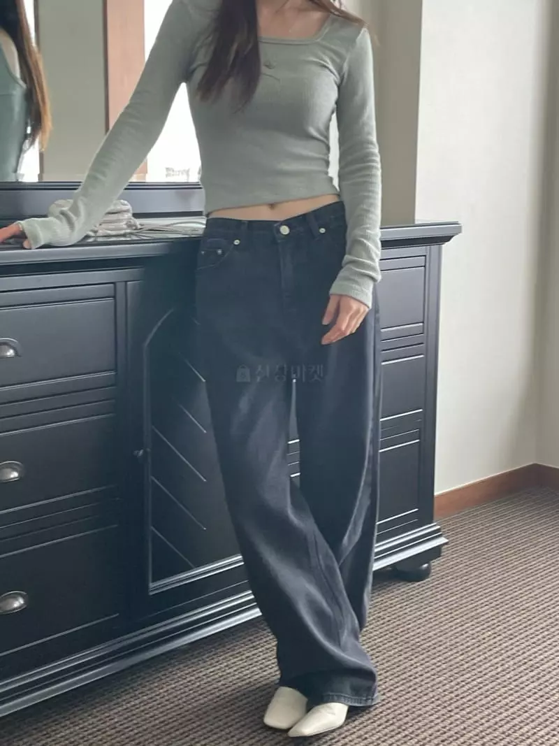 Well Row - Korean Women Fashion - #womensfashion - Black Straight Denim Jeans - 6