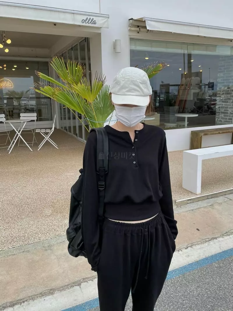 Well Row - Korean Women Fashion - #womensfashion - Rib Button Sweatshirt - 11