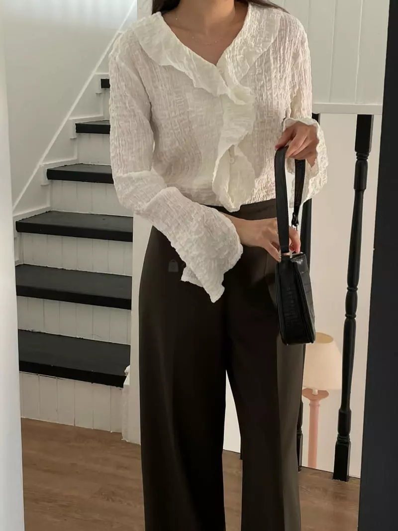 Winsome - Korean Women Fashion - #vintagekidsstyle - Frill Blouse - 2