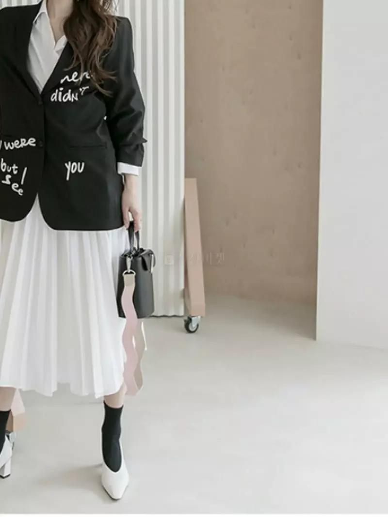 Zipper - Korean Women Fashion - #womensfashion - Lettering Jacket - 3