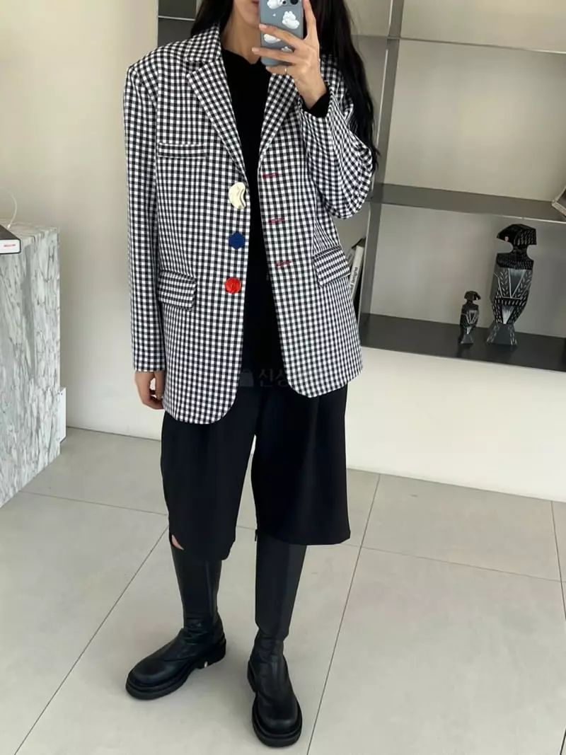Zipper - Korean Women Fashion - #womensfashion - 3 Button Jacket - 11