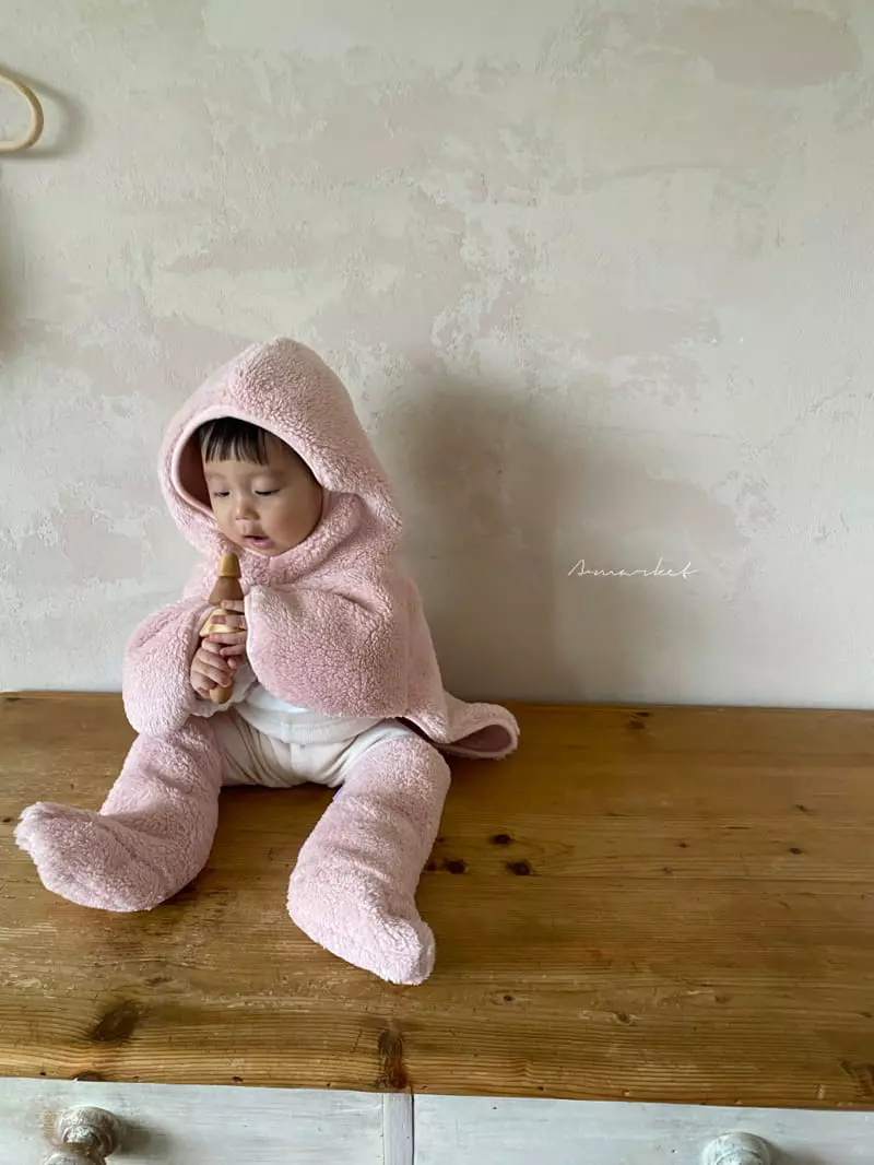 a-Market - Korean Children Fashion - #minifashionista - Milk Fleece Foot Warmer - 7