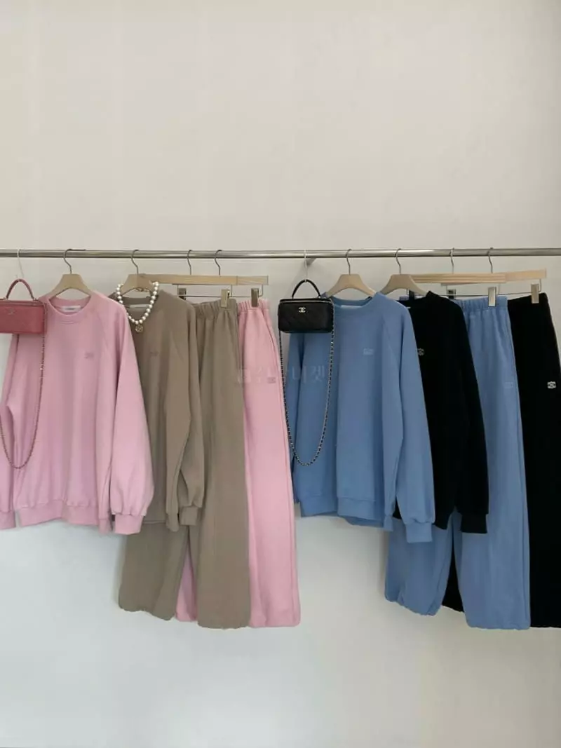 140 Avenue - Korean Women Fashion - #momslook - Cellin Sweatshirt - 7