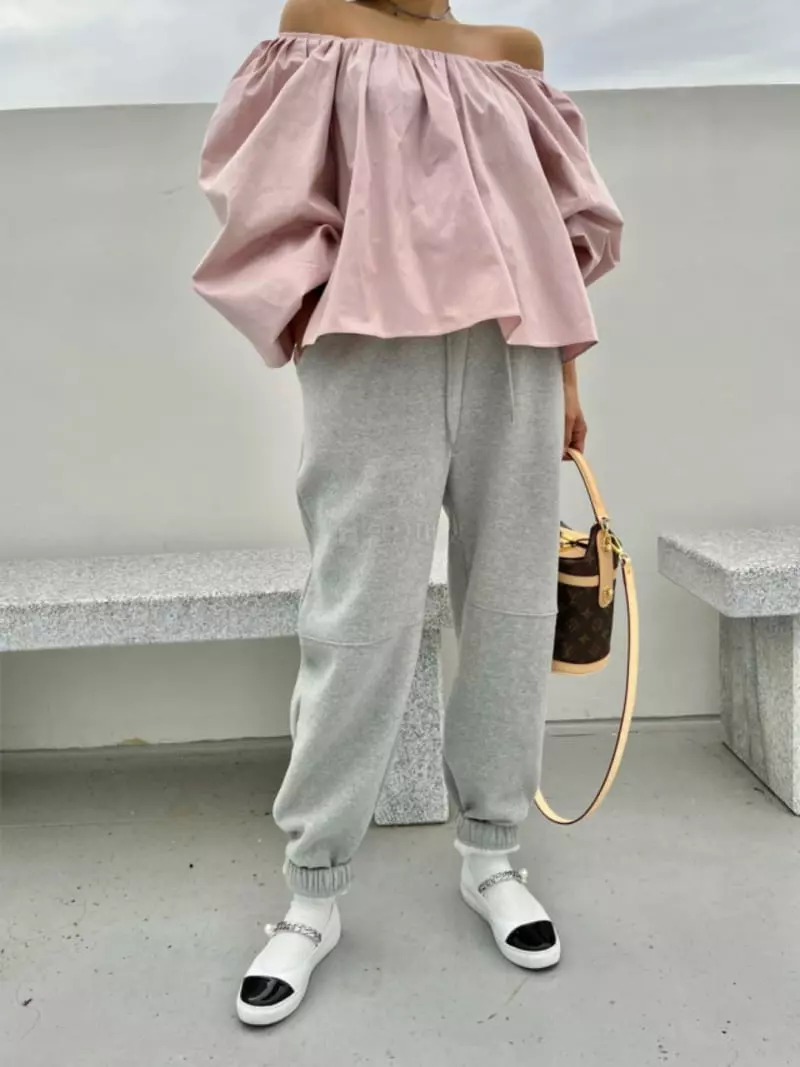 140 Avenue - Korean Women Fashion - #momslook - Tren Pleats Blouse - 5