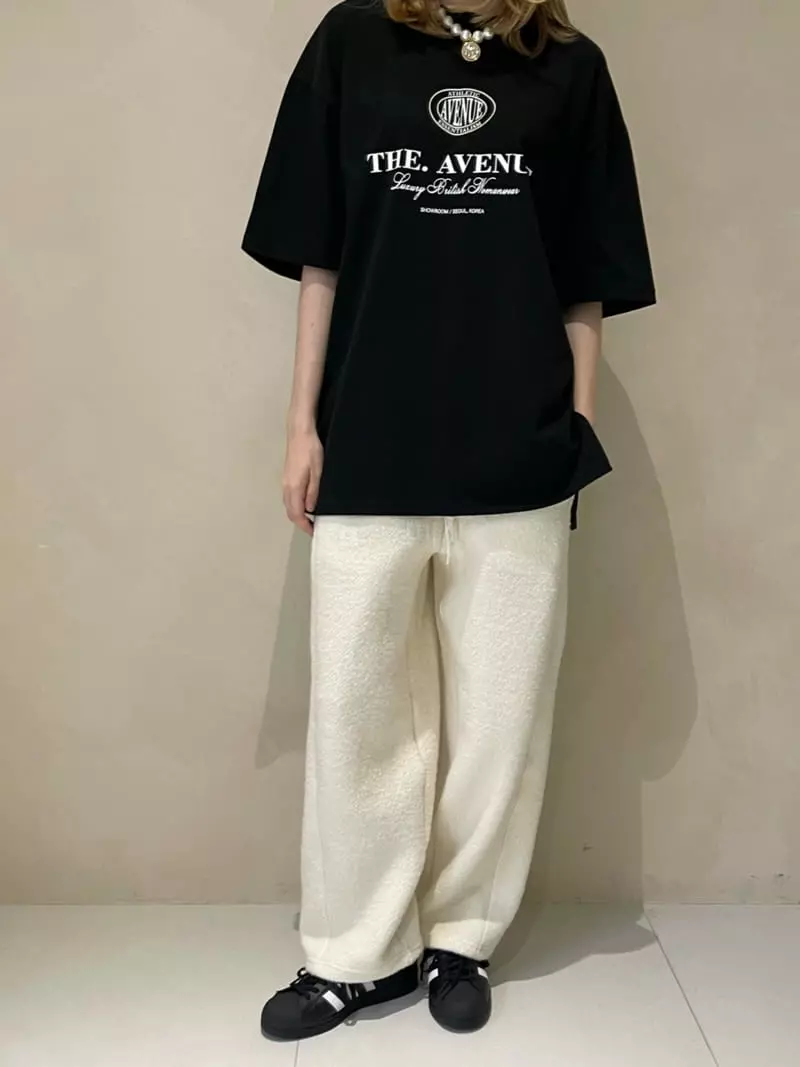 140 Avenue - Korean Women Fashion - #momslook - Lale Avenue Tee - 2