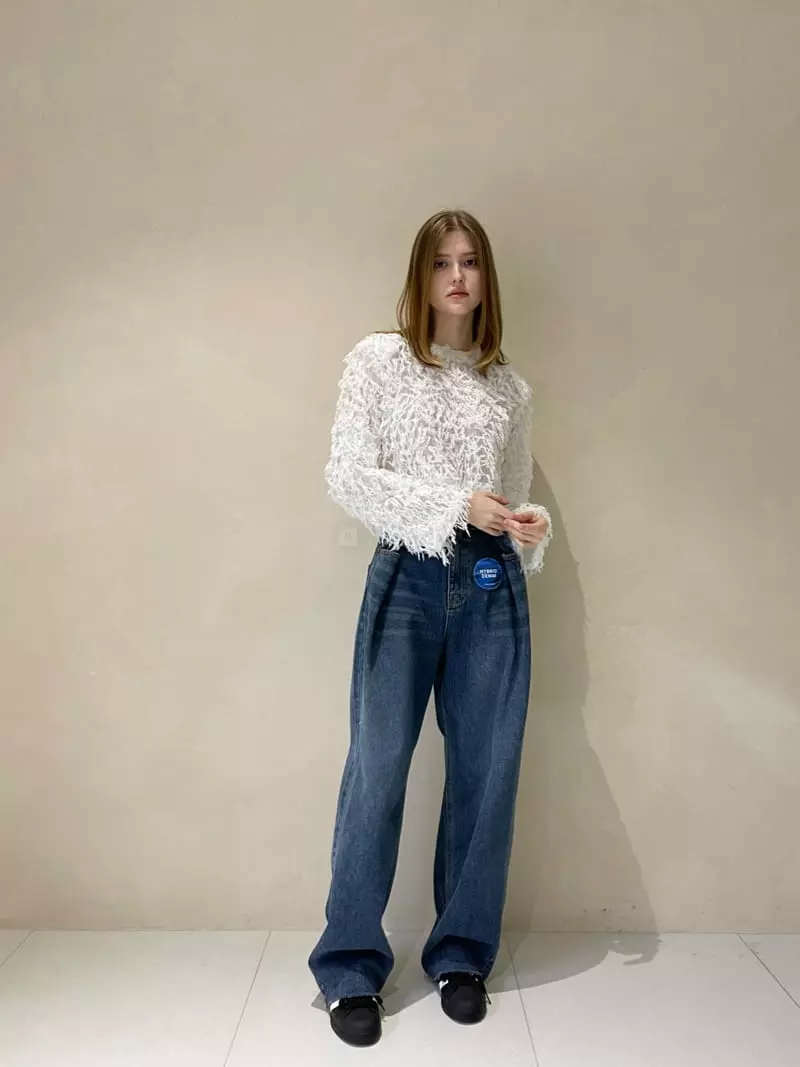 140 Avenue - Korean Women Fashion - #thatsdarling - Crop Tee - 3