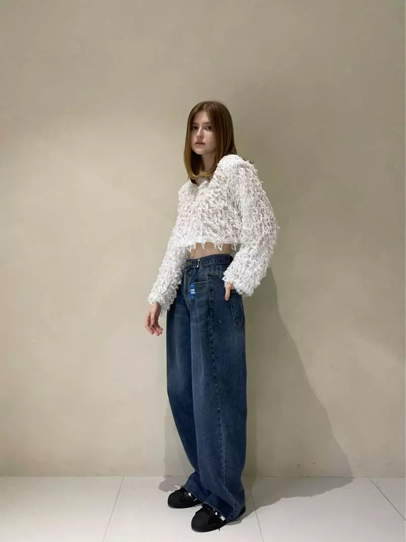 140 Avenue - Korean Women Fashion - #thatsdarling - Crop Tee - 4