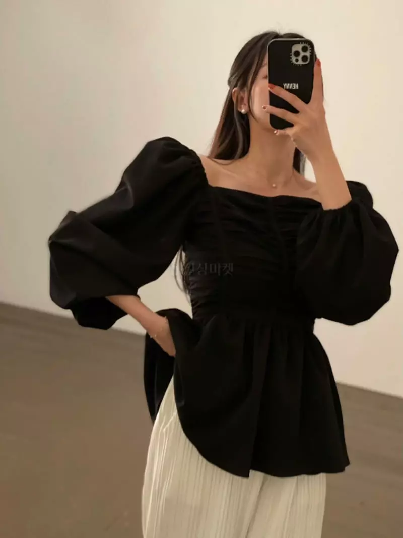 140 Avenue - Korean Women Fashion - #vintageinspired - Liy Shirring Blouse - 5