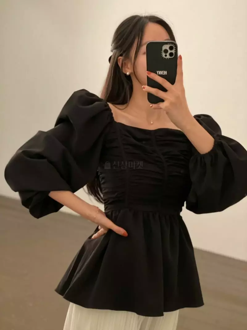 140 Avenue - Korean Women Fashion - #momslook - Liy Shirring Blouse - 4