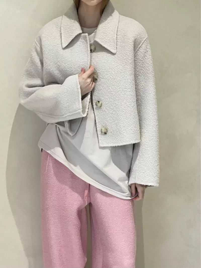 140 Avenue - Korean Women Fashion - #womensfashion - Suri Hand Short Jacket