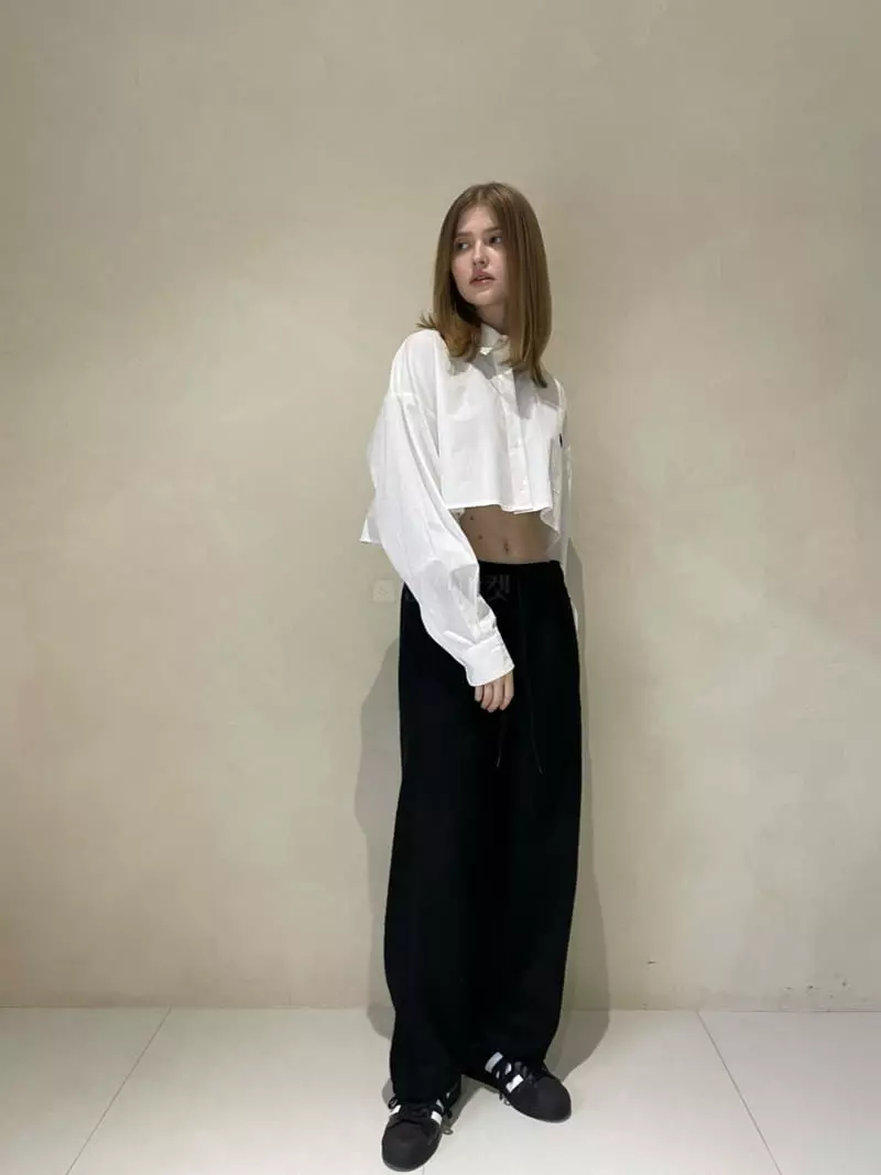 140 Avenue - Korean Women Fashion - #womensfashion - Shelly Crop SHirt