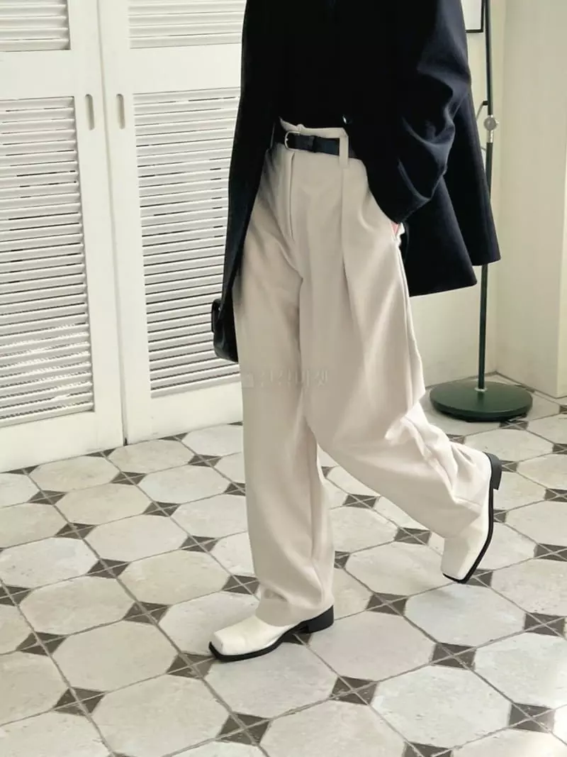 3.Another - Korean Women Fashion - #shopsmall - Boy Pants - 3