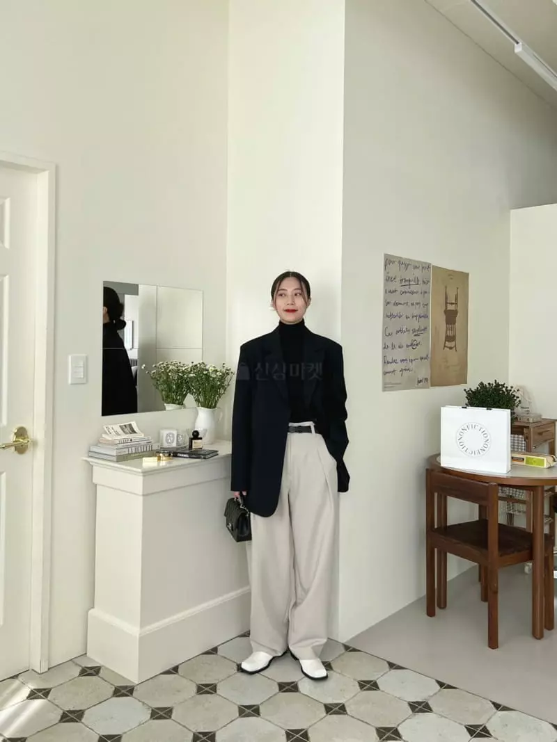 3.Another - Korean Women Fashion - #thelittlethings - Boy Pants - 5
