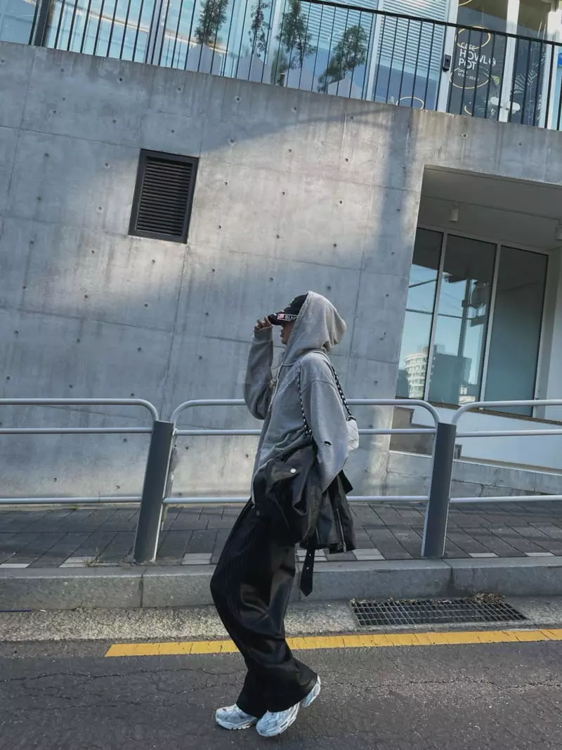 Abbeylee - Korean Women Fashion - #momslook - Diss Hoody Jumper - 12