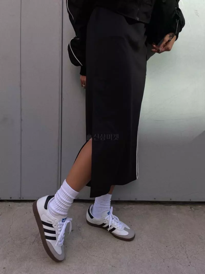 Abbeylee - Korean Women Fashion - #momslook - Track Skirt - 10